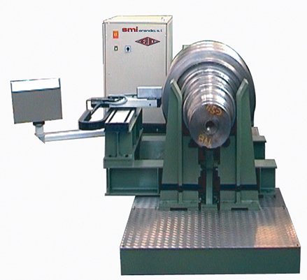 Engraving tools ENGRAVING SYSTEM OF ROLLERS FOR ROLLED RAILS